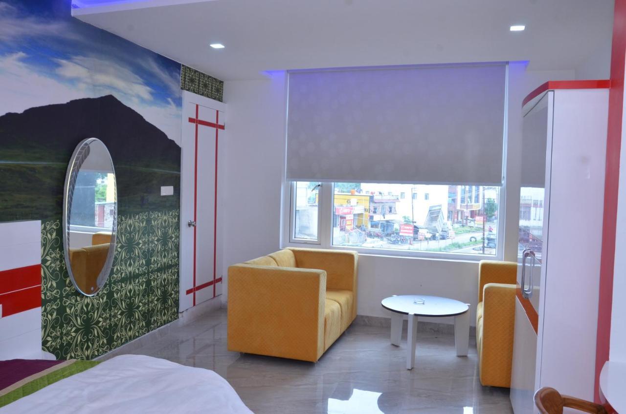 Hotel Blue Bell Raiwala Extérieur photo