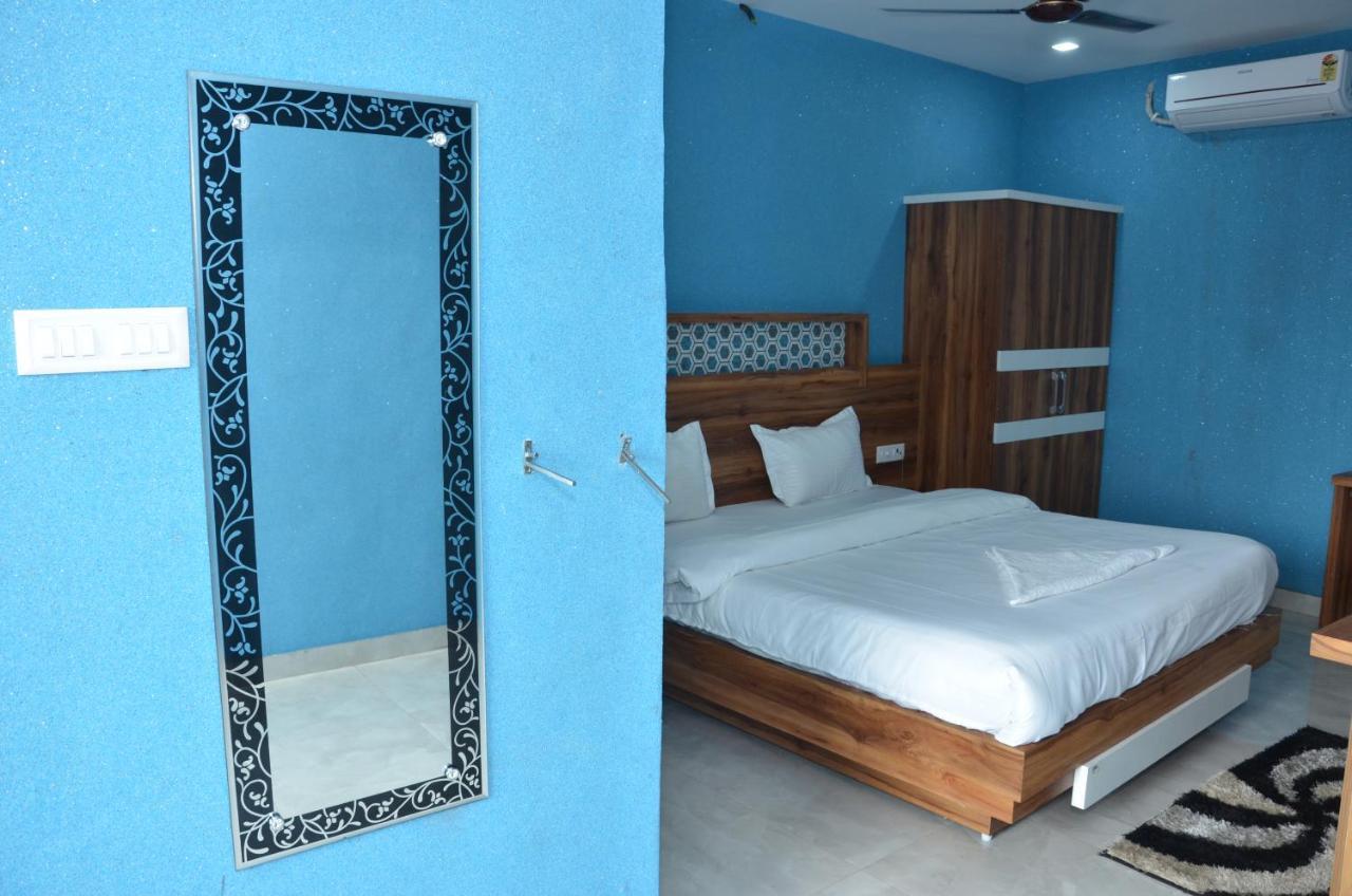 Hotel Blue Bell Raiwala Extérieur photo